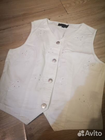 Джинсовая женская одежда стильная