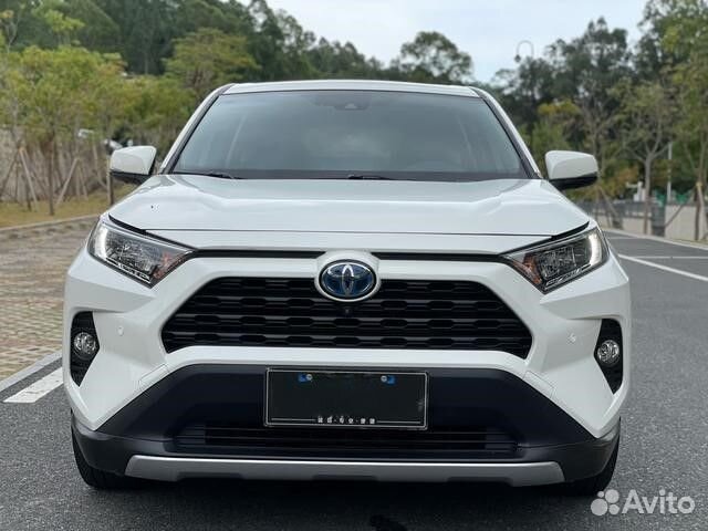 Toyota RAV4 2.5 AT, 2021, 41 000 км