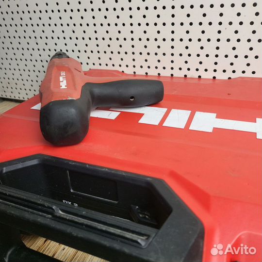 Монтажный пистолет Hilti DX 2