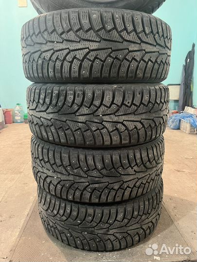 Nokian Tyres Hakkapeliitta 5 215/50 R17 95T