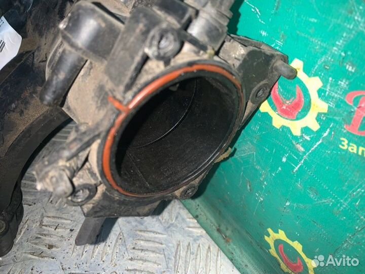 Впускной коллектор Mercedes W204