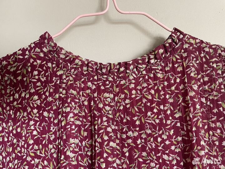 Платье в мелкий цветочек