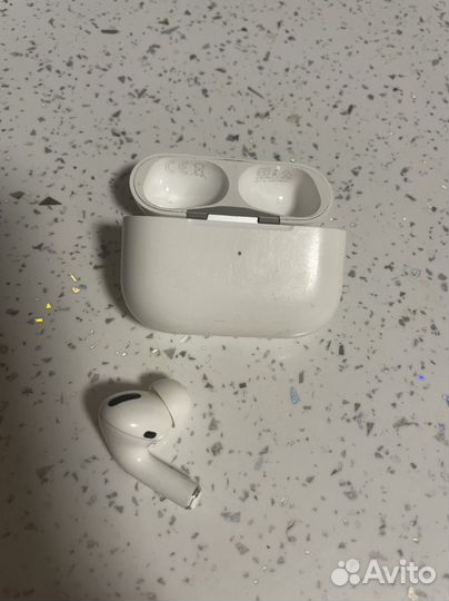 Наушник apple pro