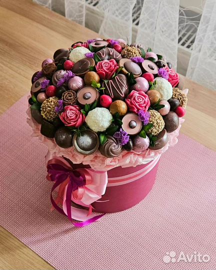 Сладкие подарки/букеты из конфет от