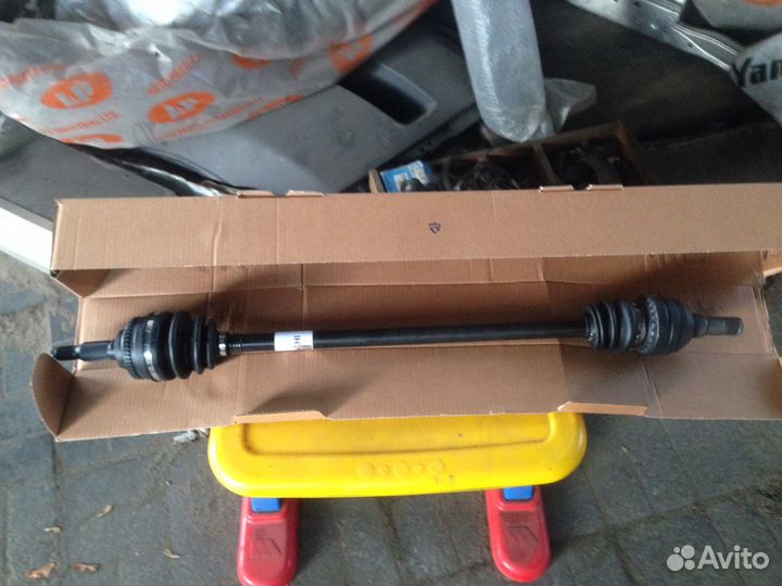 Привод правый Chevrolet Lacetti Шевроле Лачети