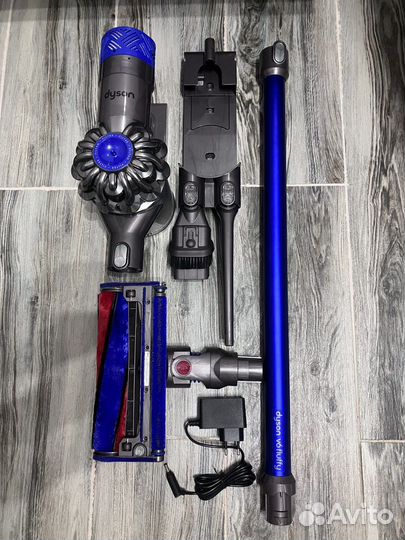 Пылесос Dyson V6 (SV-09)