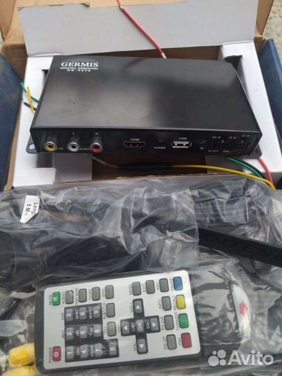 Цифровой мультимедийный DVB-T2 тюнер