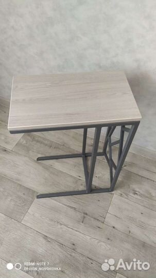 Прикроватный столик лофт