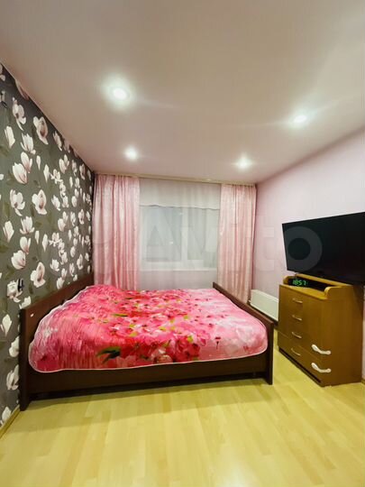 2-к. квартира, 42 м², 8/9 эт.