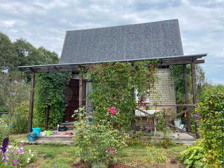 Дача 52 м² на участке 5,5 сот.