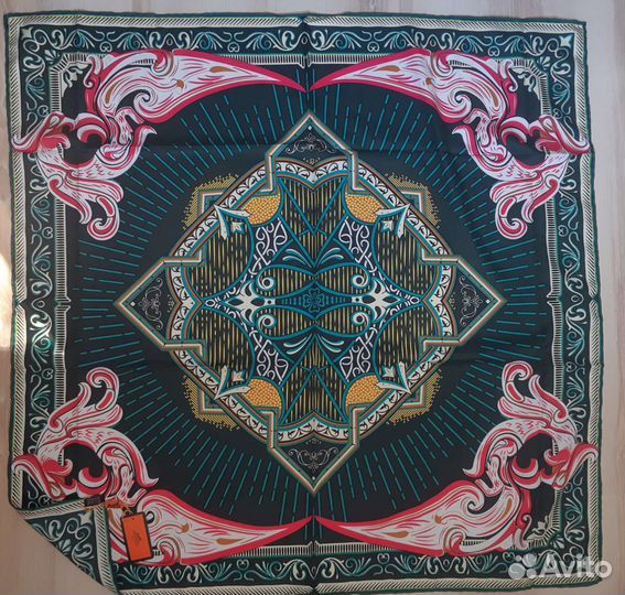 Шелковый платок