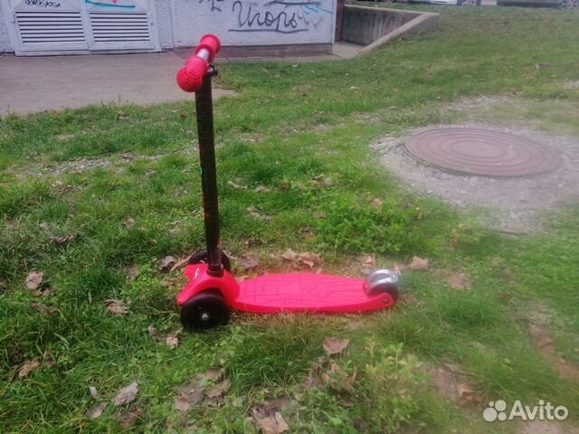 Самокат Maxi Micro