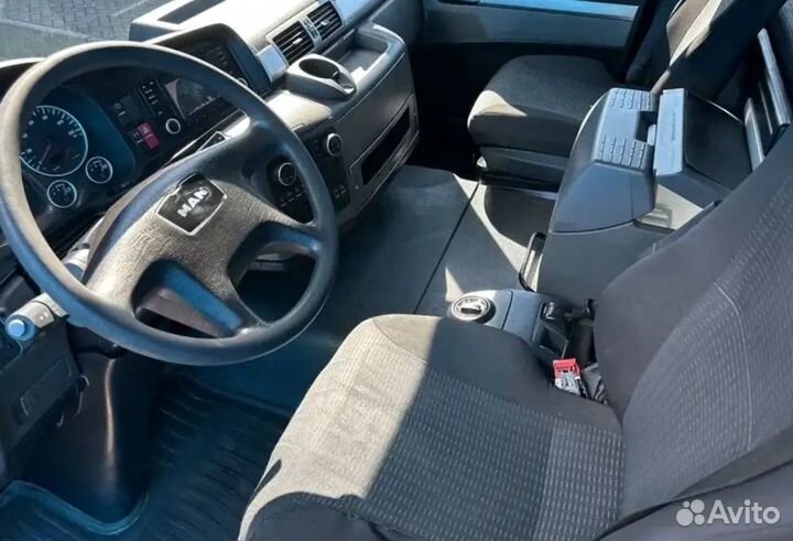 Pазбираем грузовик MAN TGS 2014-2016