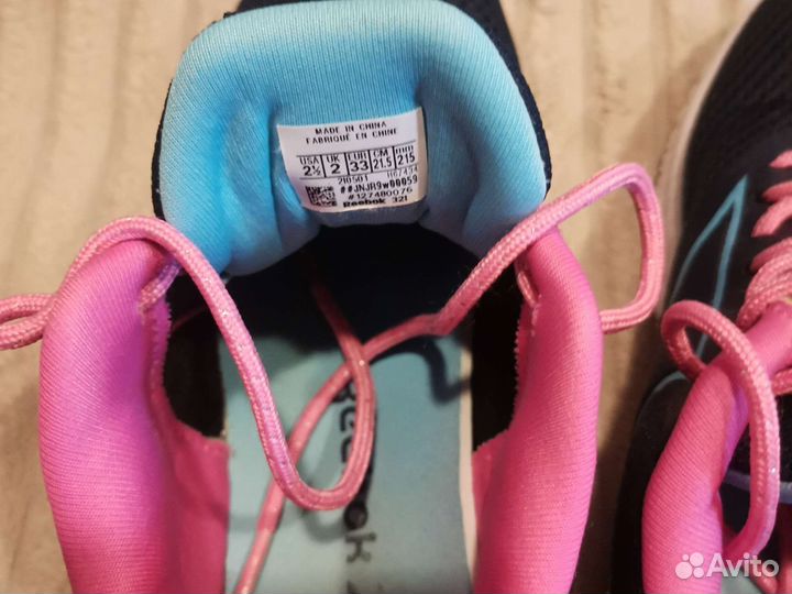 Кроссовки для девочки