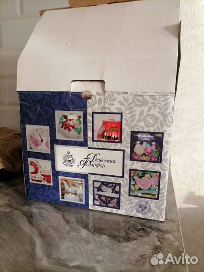 Чайный сервиз Дулево Фиалки (белый лебедь)