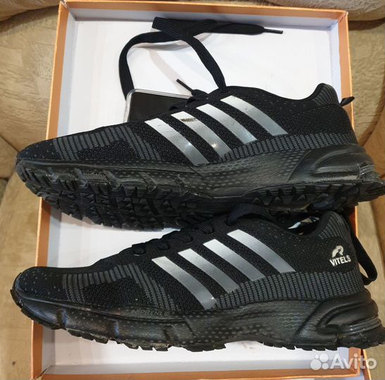 Кроссовки vitels