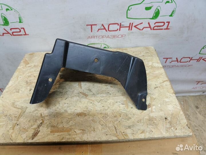 Пыльник бампера передний левый LADA Granta 2 FL (2