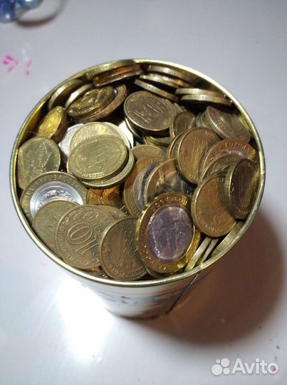 Юбилейные монеты