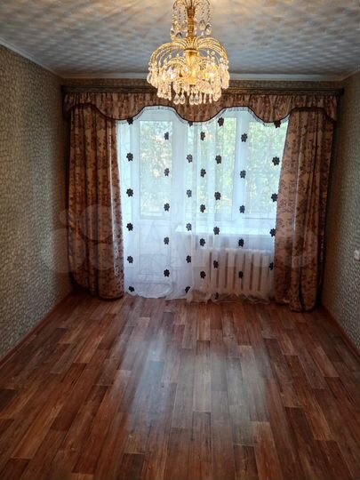 1-к. квартира, 30 м², 5/5 эт.