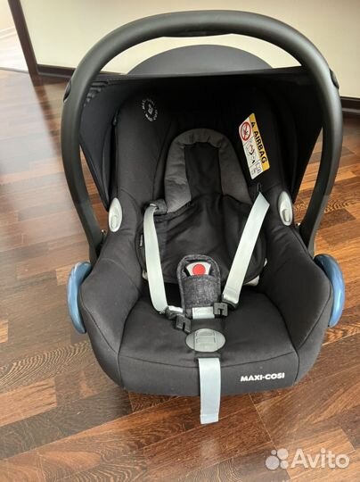 Детское автокресло от 0 maxi cosi cabriofix