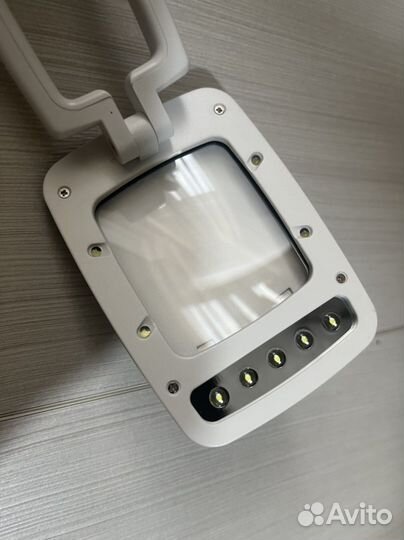 Лампа для чтения