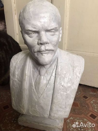 Бюст ленина гипс