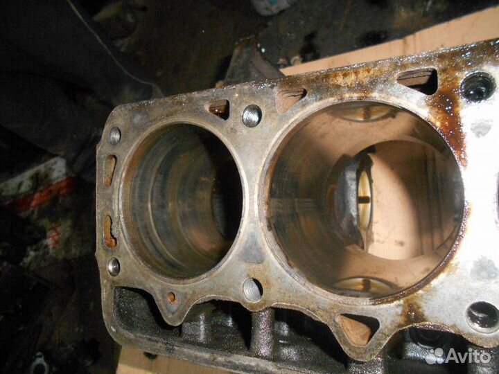 Блок двигателя Jeep Grand Cherokee ZJ (1992—1996)