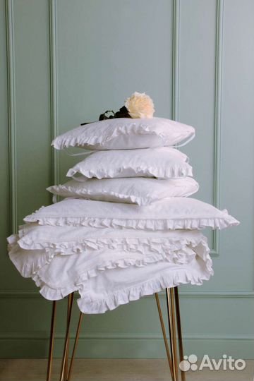 Бортики, подушечки новые в детскую кроватку