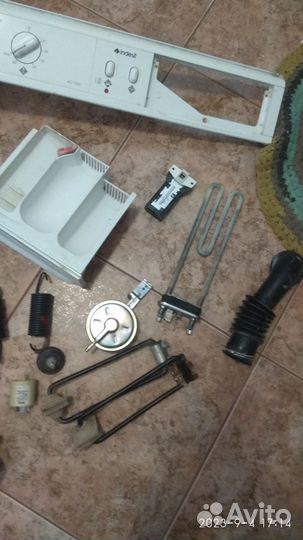 Запчасти стиральной машины indesit