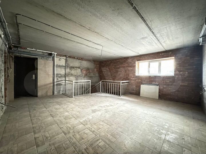 2-к. квартира, 67,2 м², 1/5 эт.