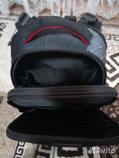 Рюкзак школьный
