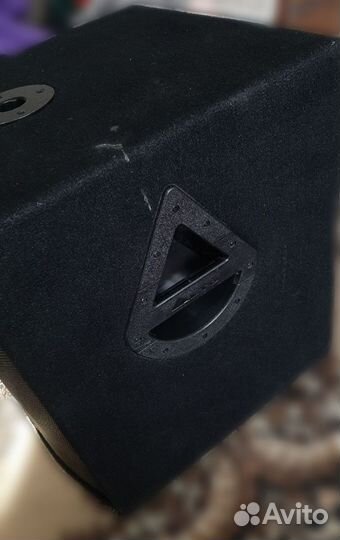 Активный субвуфер alto elvis15SA