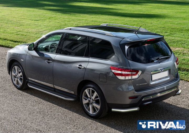 Пороги-подножки Nissan Pathfinder 2014-2017 Premiu