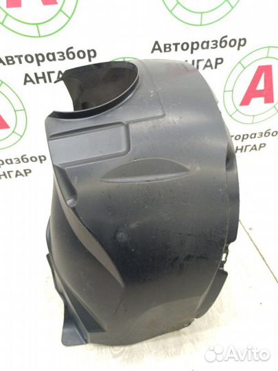 Подкрылок передний правый Ford Mondeo 3 седан 2.0L