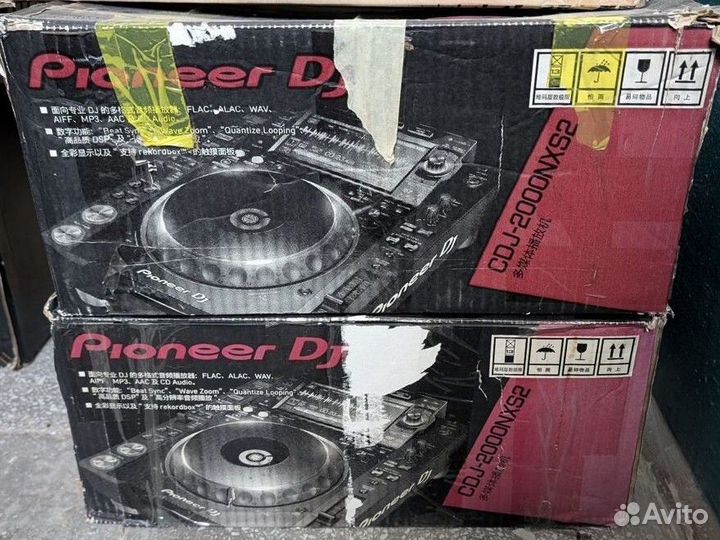 Pioneer CDJ 2000 nexus 2