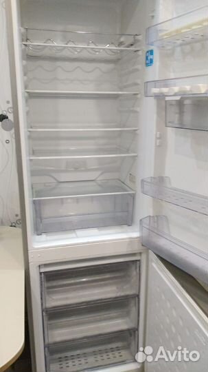 Холодильник бу beko