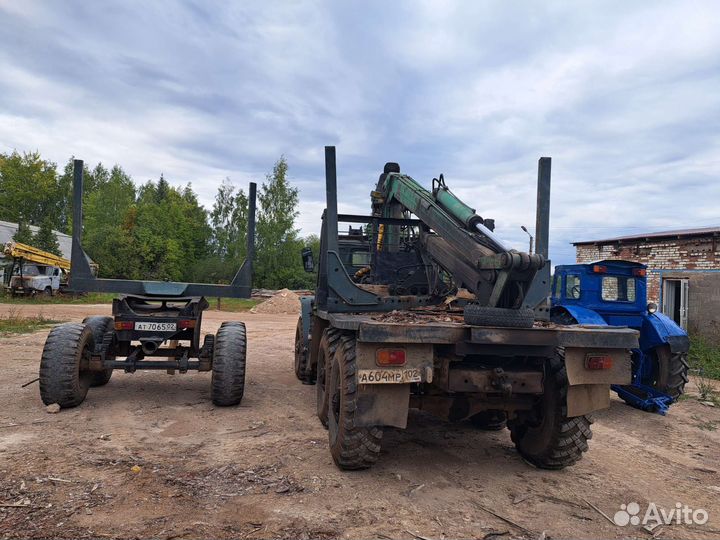 Урал 4320 с КМУ, 1990