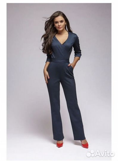 Комбинезон женский