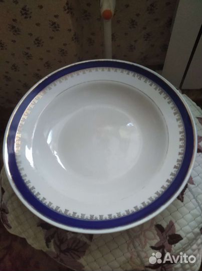 Глубокие суповые тарелки