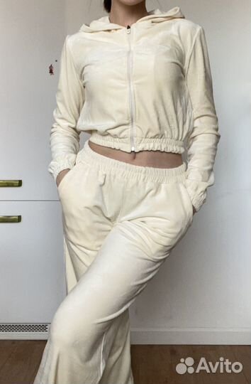 Велюровый костюм 44