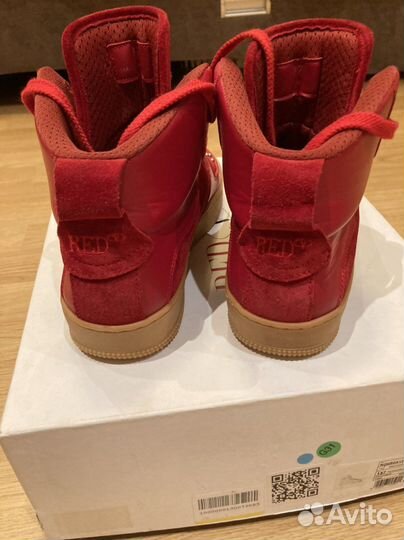 Кроссовки valentino новые оригинал 37