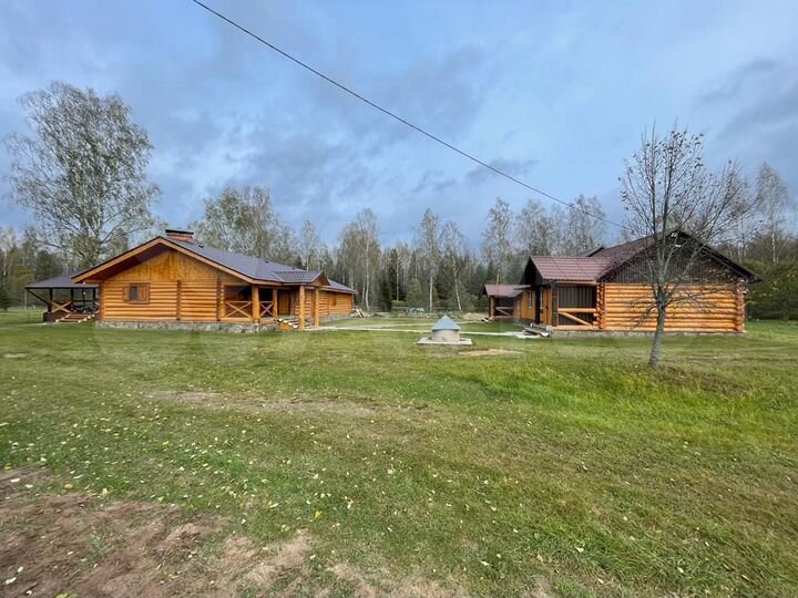 Дом 300 м² на участке 2 га