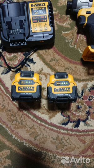 Dewalt dcf801+dcb126х2+dcb1104