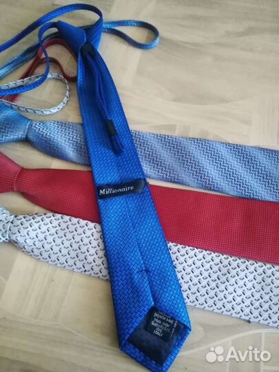 Галстук школьный