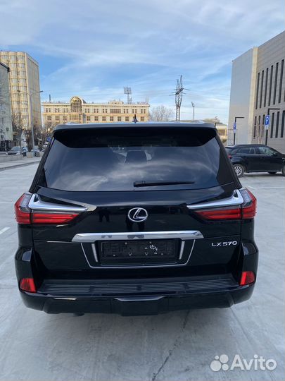 Lexus LX 5.7 AT, 2017, 71 500 км