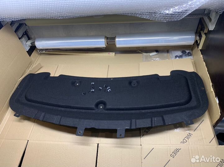 Утеплитель шумоизоляция капота Opel Zafira B