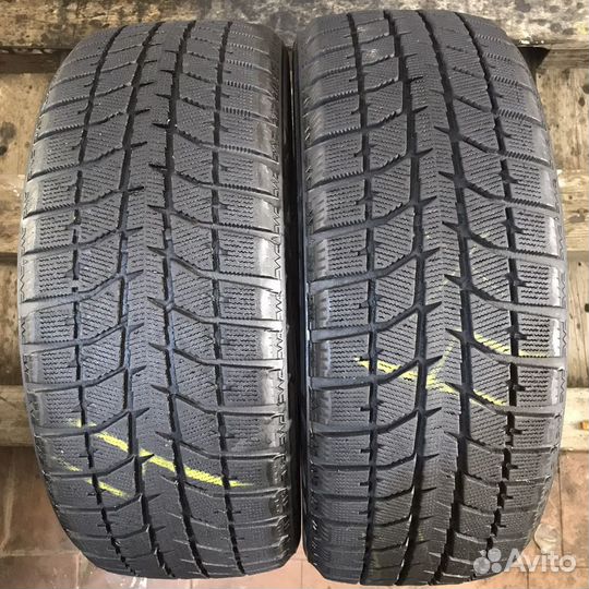 Bridgestone Blizzak WS-70 205/50 R17 93T