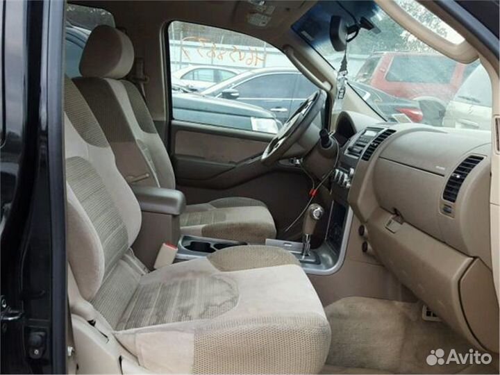 Разбор на запчасти Nissan Pathfinder 2004-2014