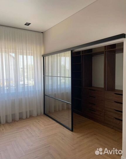 Красивый гардероб