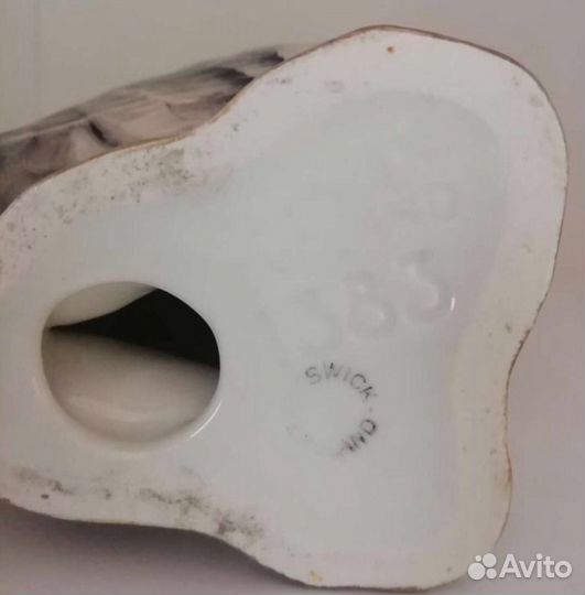 Фарфоровая статуэтка почтовый Голубь Англия